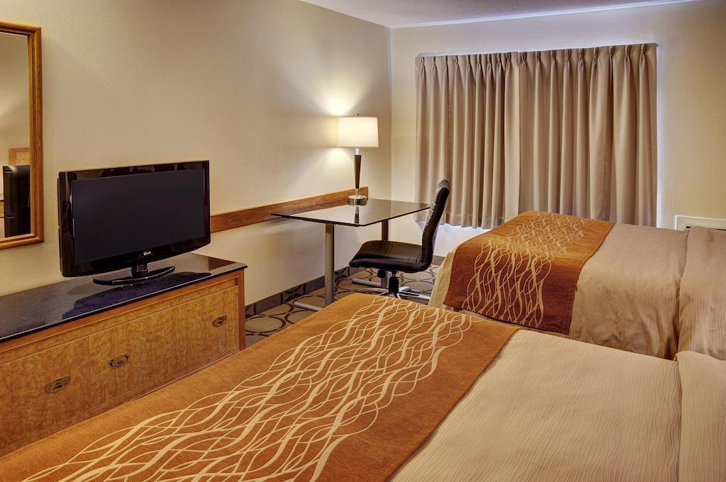 Comfort Inn Brandon Exteriör bild